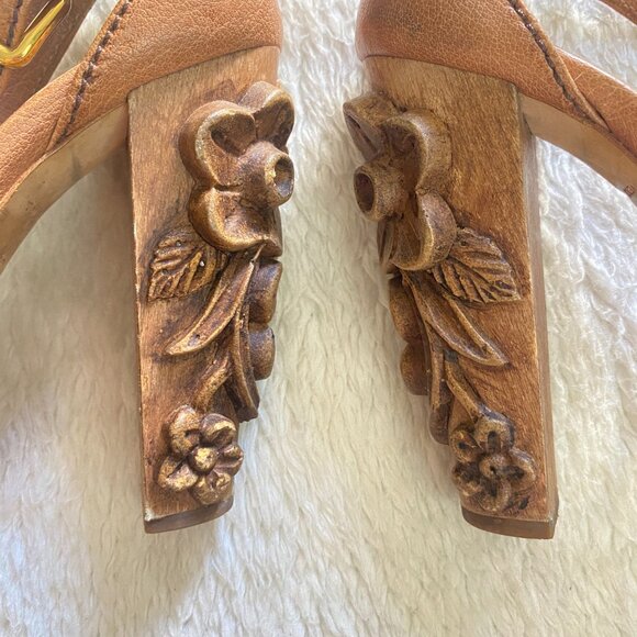 Miu Miu Vintage Camel Tan Floral Carved Wood Heel Platform Sandals – Size IT 38 - Picture 11 of 16